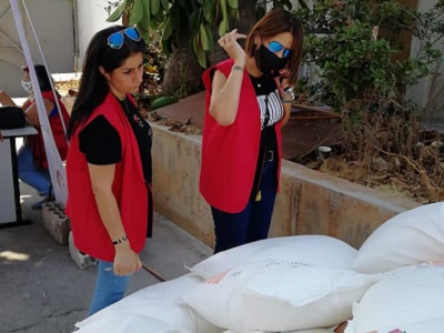 Distribution of Flour Bags in Karantina Area